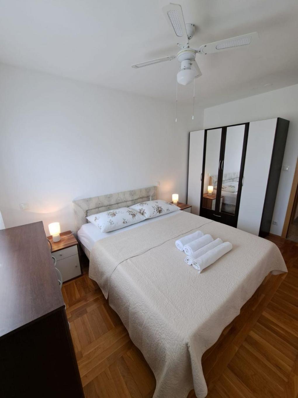 ספליט Apartment Slava - Close To The Mall מראה חיצוני תמונה